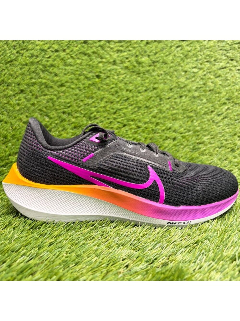 Nike Air Zoom Pegasus 40 Womens Size 7 Black Pink Running Walking Shoes Sneakers